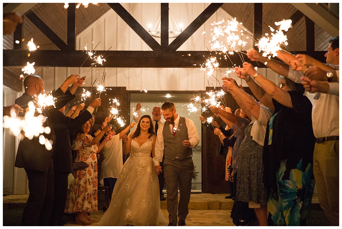 Colorful five oaks farms cleburne wedding flowers