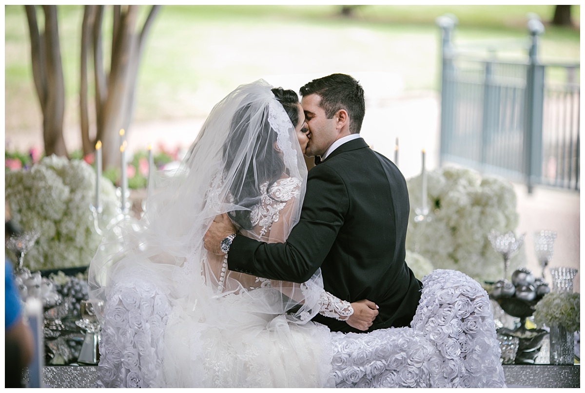 Classic Traditional Dallas Wedding Flowers