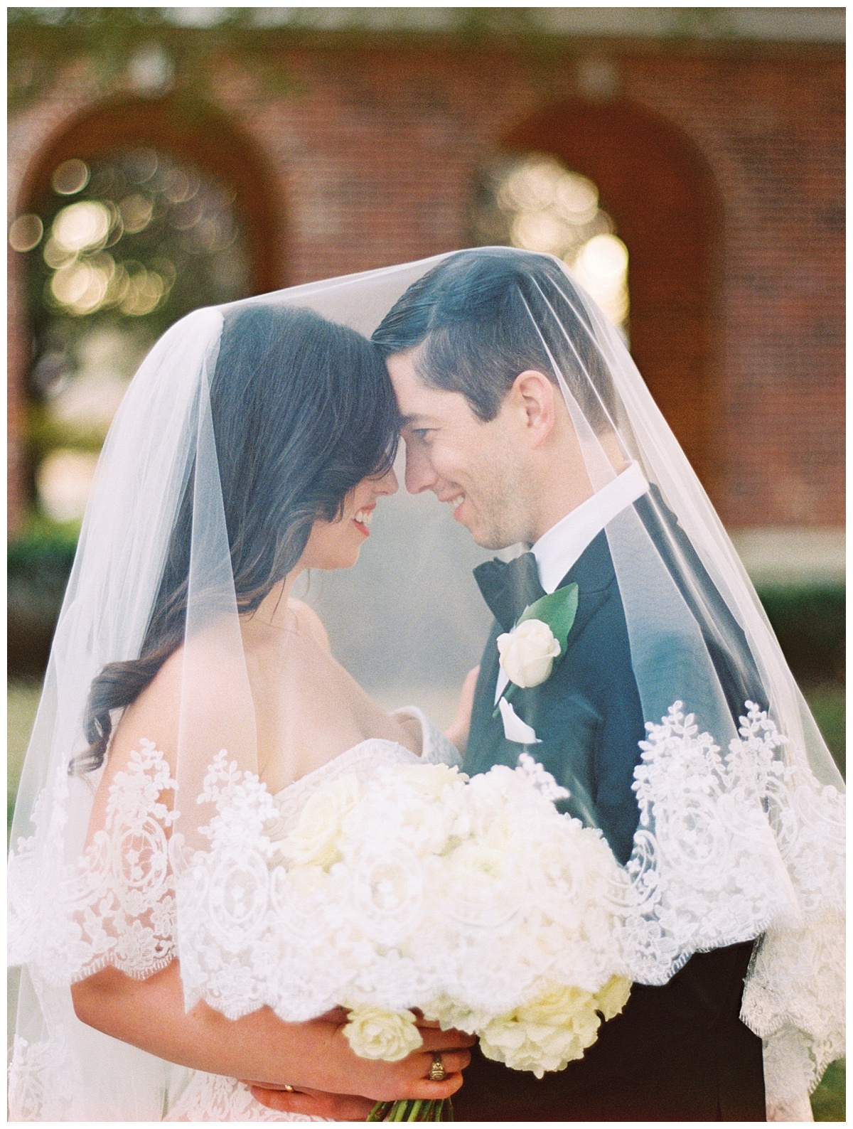 Traditional white, gold, and black Dallas Wedding Royal Lane Baptist Church Room on Main Wedding Flowers