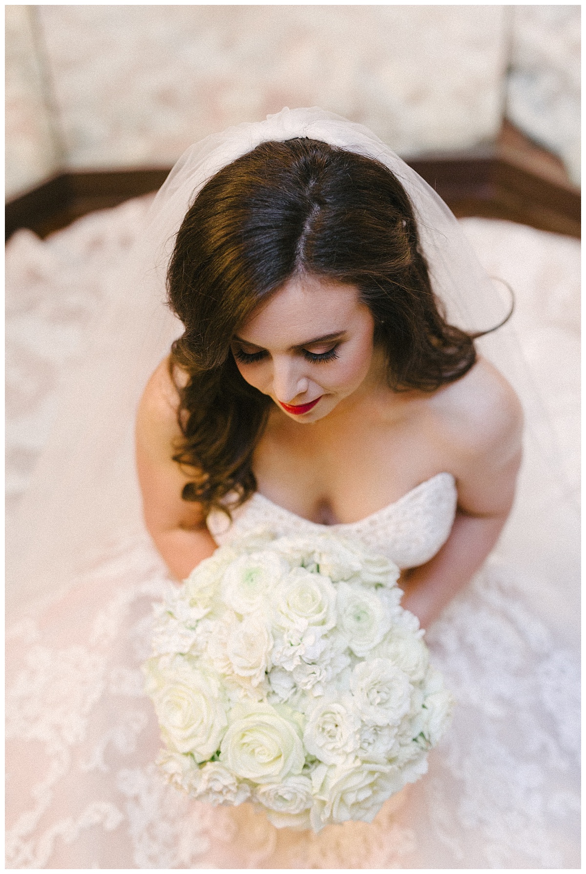 Traditional white, gold, and black Dallas Wedding Royal Lane Baptist Church Room on Main Wedding Flowers