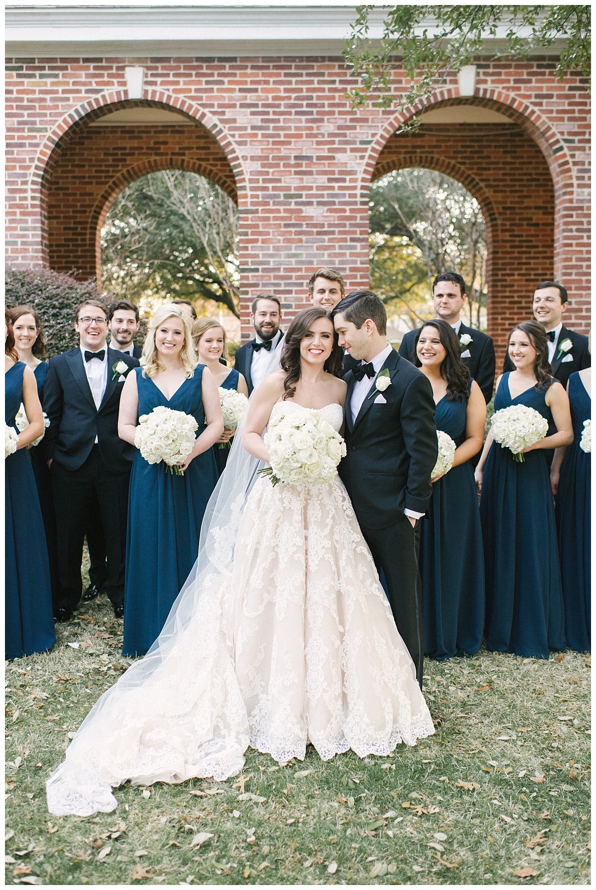 Traditional white, gold, and black Dallas Wedding Royal Lane Baptist Church Room on Main Wedding Flowers