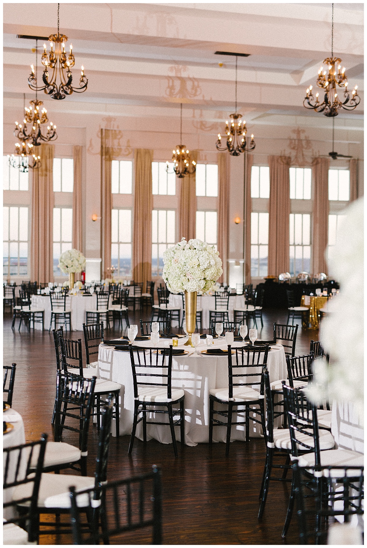 Traditional white, gold, and black Dallas Wedding Royal Lane Baptist Church Room on Main Wedding Flowers