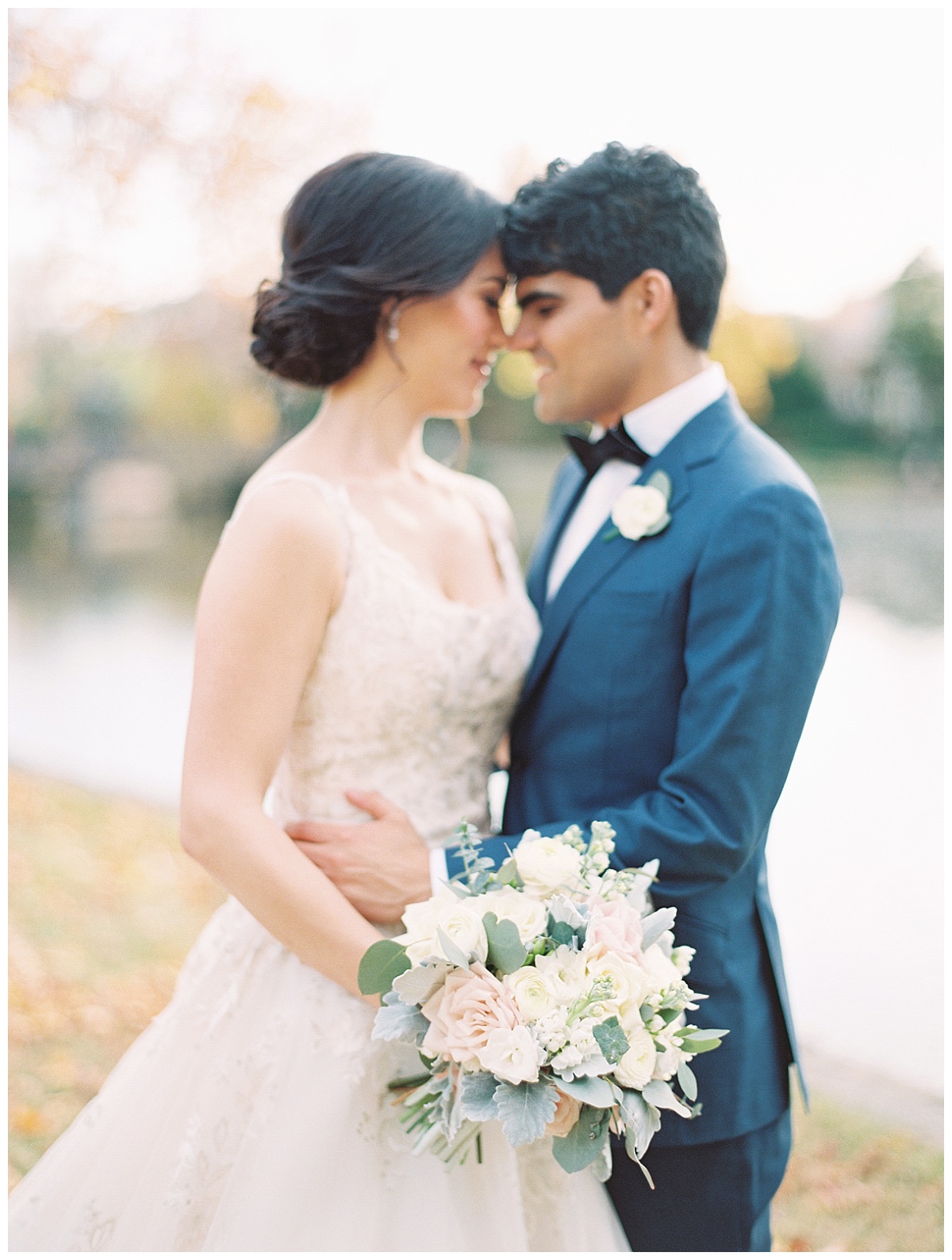 Cityplace,Dallas,eucalyptus,blush,roses,ranunculus,Allen Tsai,Holy Trinity Catholic Church,Lindsey Zamora Events,A & L FLoral Design,Texas,Wedding,Flowers,Bouquets