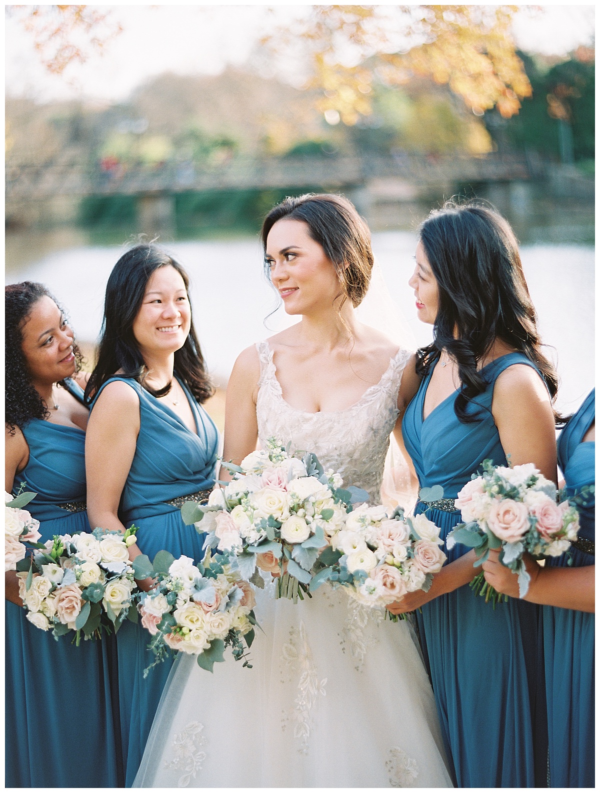 Cityplace,Dallas,eucalyptus,blush,roses,ranunculus,Allen Tsai,Holy Trinity Catholic Church,Lindsey Zamora Events,A & L FLoral Design,Texas,Wedding,Flowers,Bouquets