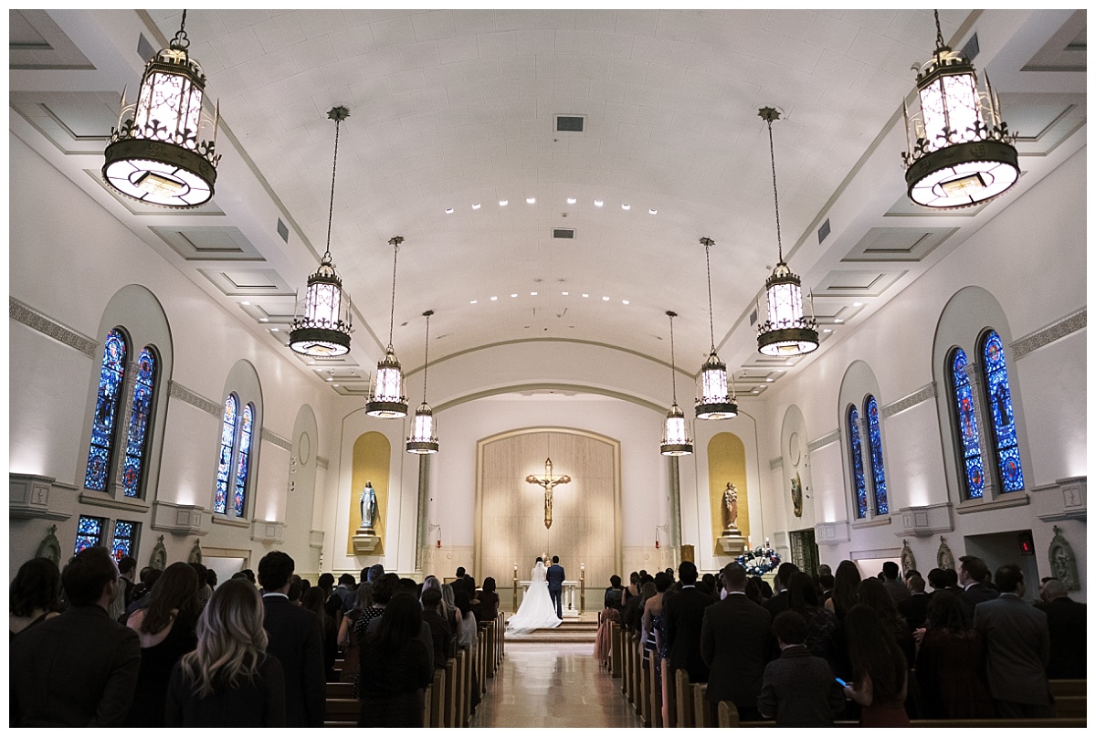 Cityplace,Dallas,eucalyptus,blush,roses,ranunculus,Allen Tsai,Holy Trinity Catholic Church,Lindsey Zamora Events,A & L FLoral Design,Texas,Wedding,Flowers,Bouquets