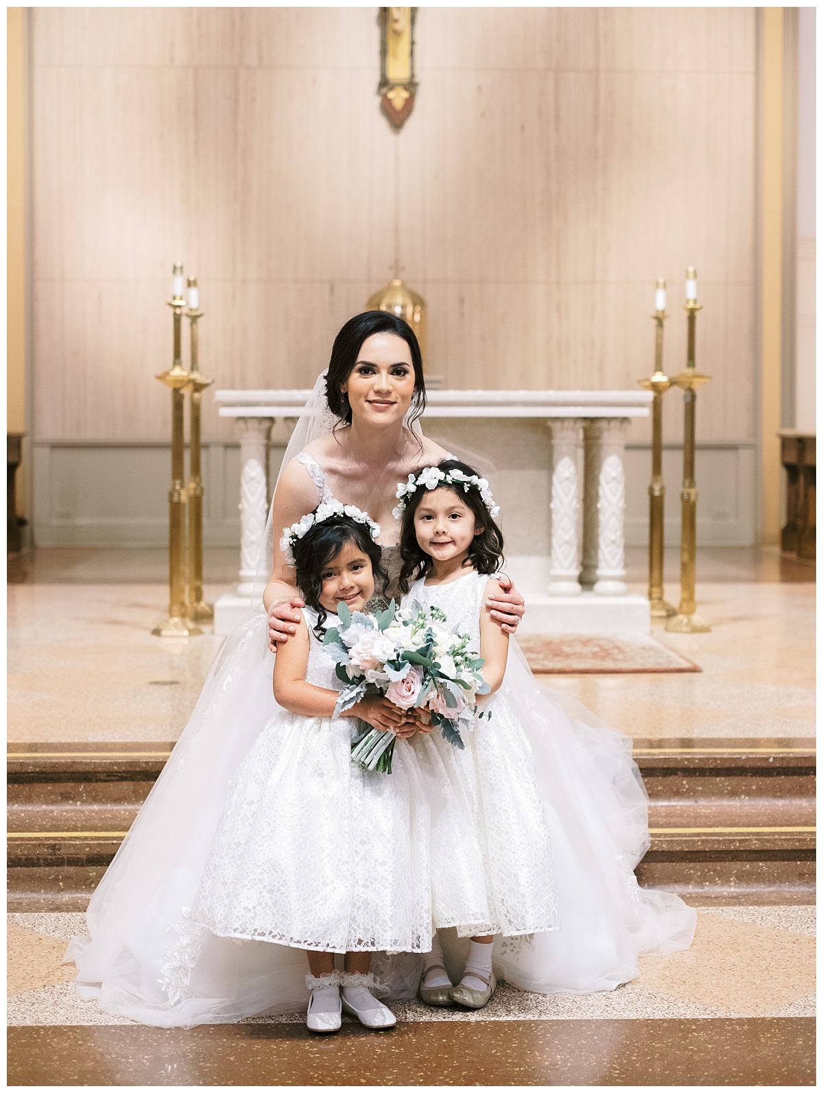 Cityplace,Dallas,eucalyptus,blush,roses,ranunculus,Allen Tsai,Holy Trinity Catholic Church,Lindsey Zamora Events,A & L FLoral Design,Texas,Wedding,Flowers,Bouquets