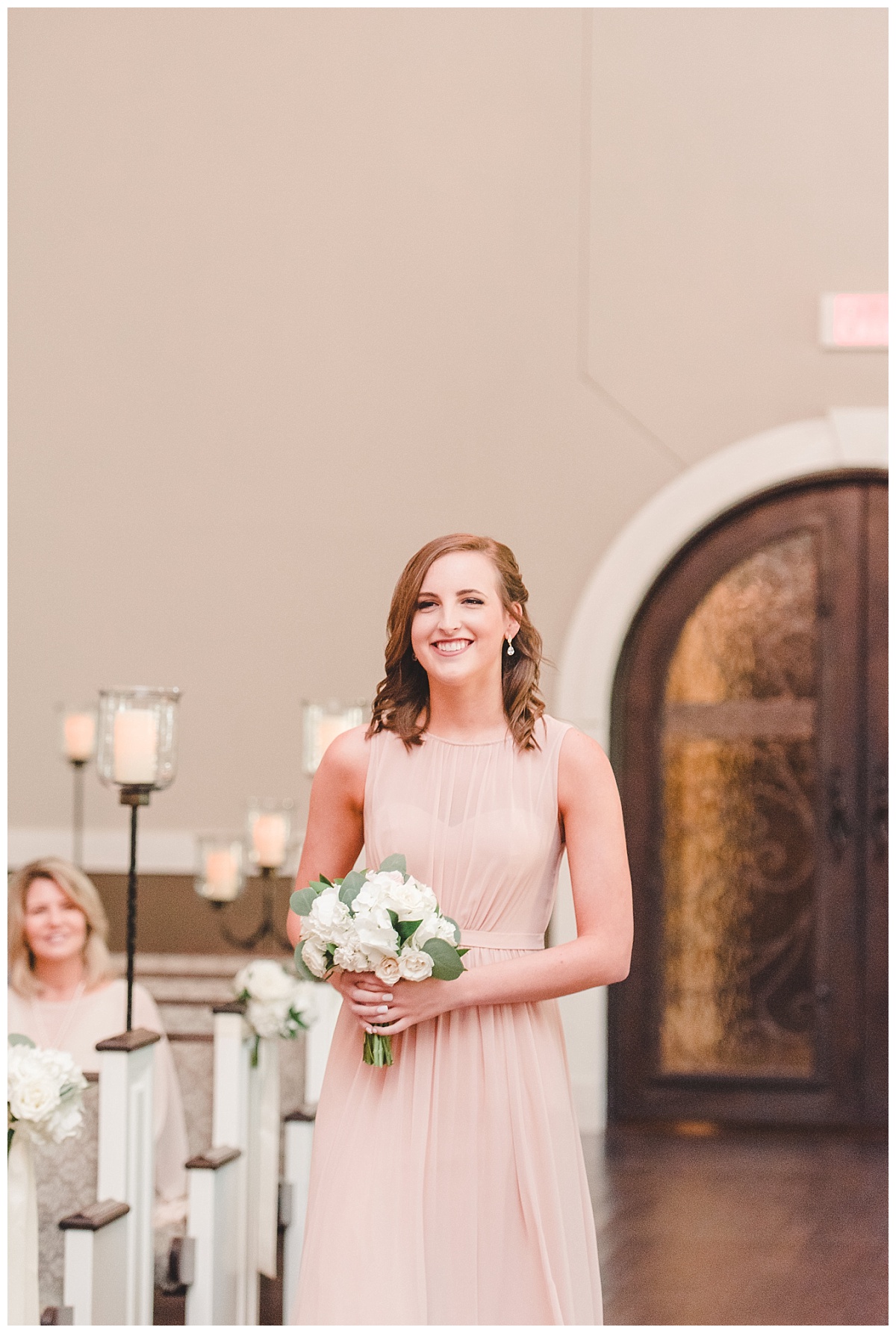 Aristide,colleyville,Dallas,Film,tradtional,wedding,bouquet,Lindsay Davenport photographer,Texas,bouquet,hydrangeas,roses,eucalyptus,stock,ranunculus,bride,centerpiece 