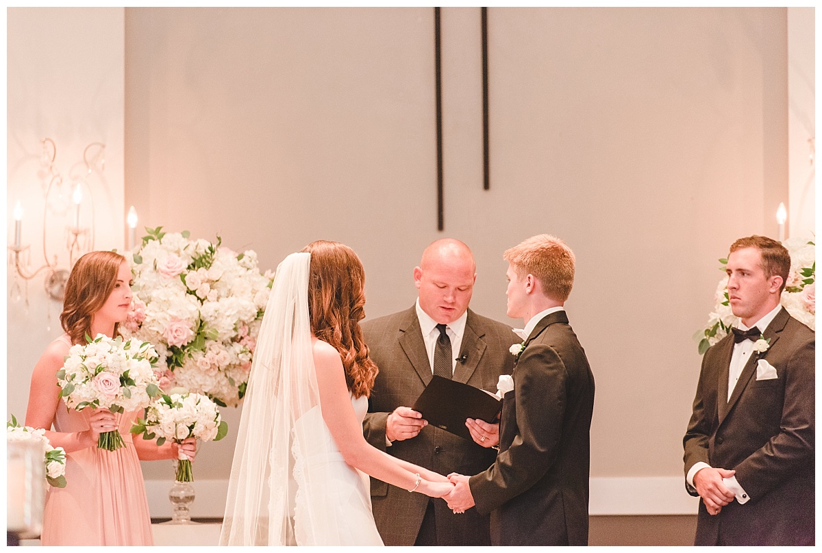 Aristide,colleyville,Dallas,Film,tradtional,wedding,bouquet,Lindsay Davenport photographer,Texas,bouquet,hydrangeas,roses,eucalyptus,stock,ranunculus,bride,centerpiece 