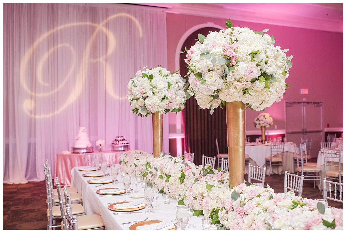 Aristide,colleyville,Dallas,Film,tradtional,wedding,bouquet,Lindsay Davenport photographer,Texas,bouquet,hydrangeas,roses,eucalyptus,stock,ranunculus,bride,centerpiece 